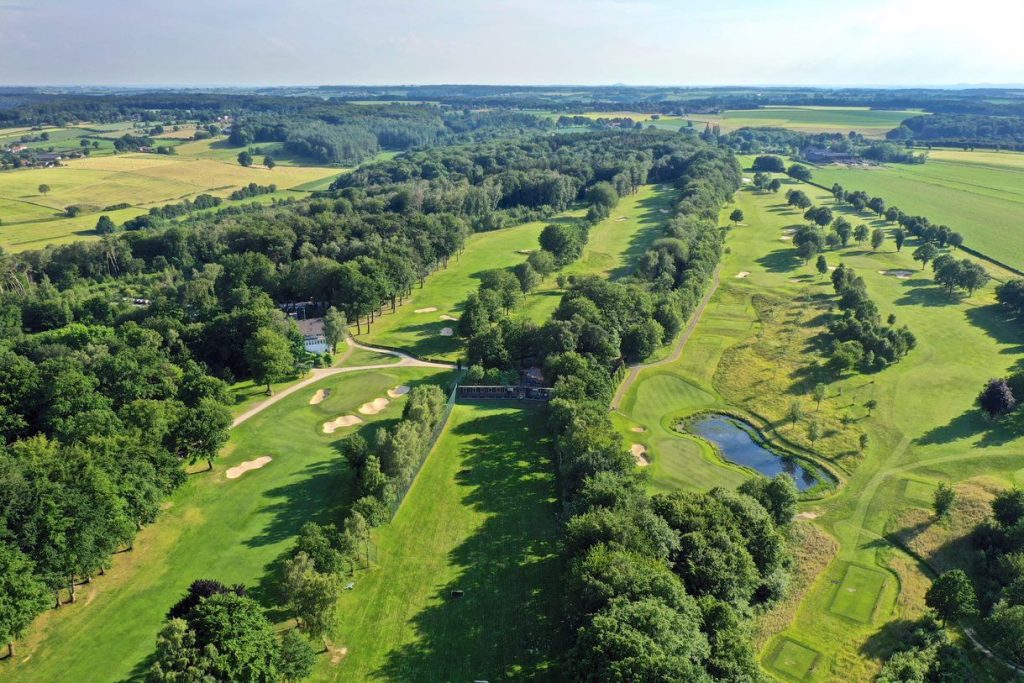 De golfbaan van De Zuid Limburgse Golf & Country Club Wittem